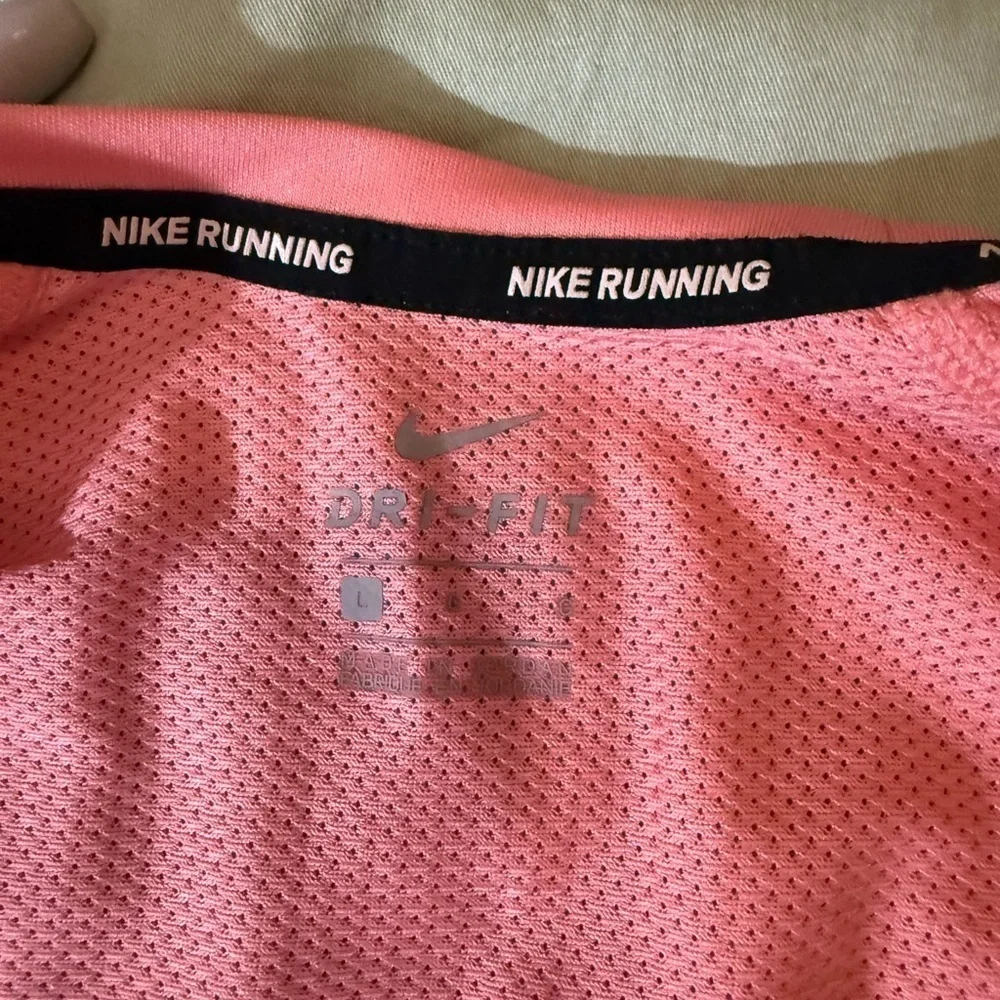 Nike Running Dri-Fit pink/orange t-shirt - women's size large